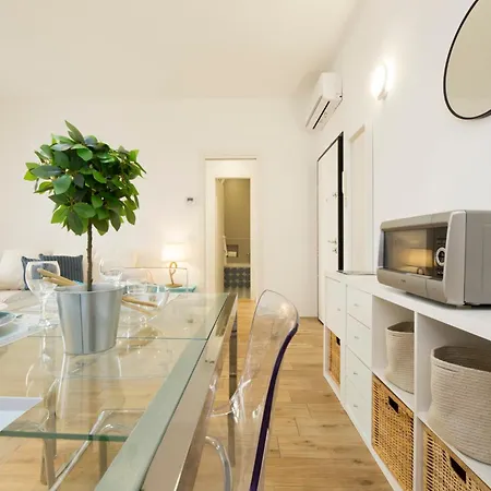 Casaviva - Modern Flat In Santa Margherita * サンタ・マルゲリータ・リグレ